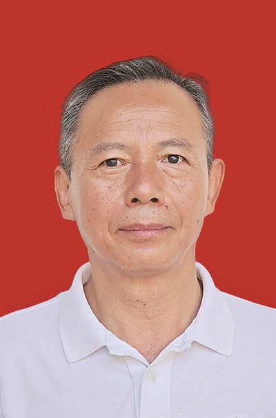 全国敬业奉献模范候选人(图1)