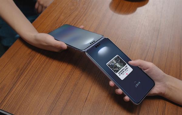 星空体育平台：锚定视听新体验 实现应用新增长 华为举办鸿蒙生态视听行业峰会(图3)