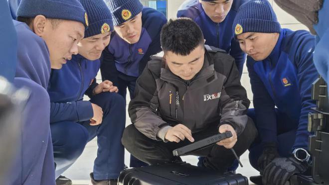 新“装”列阵！丽江森防的杆式音视频生命探测仪厉害了(图3)