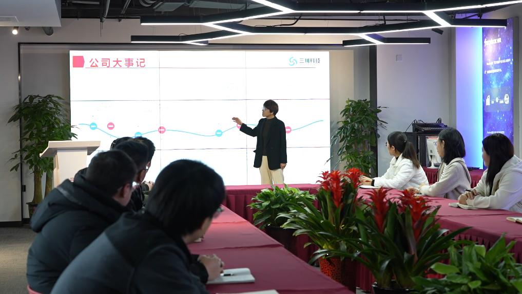 星空体育：新华视点丨民营经济发展前景可期——动力足、韧性强、前景广(图7)