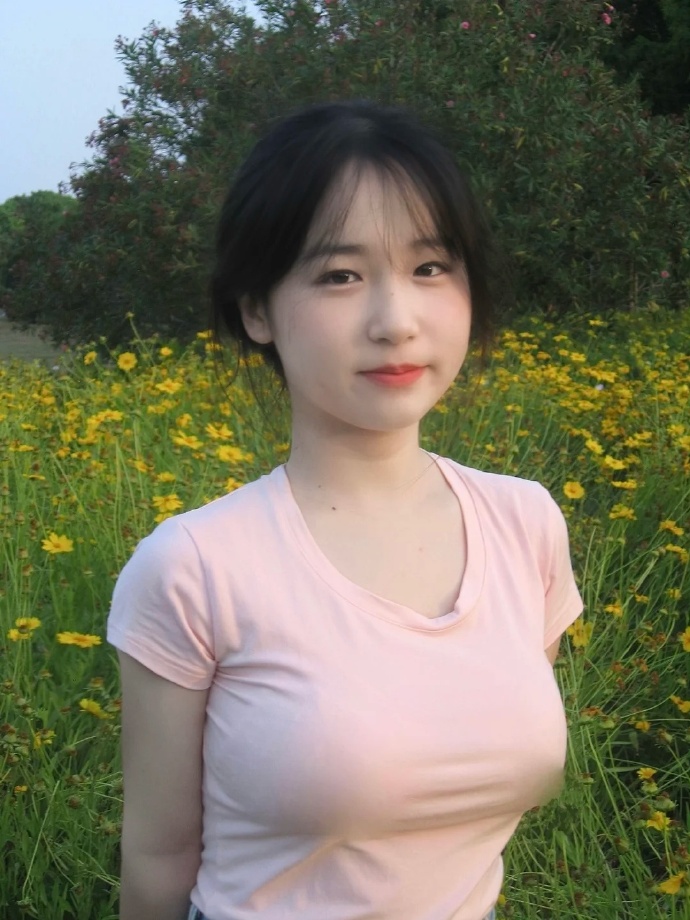 星空体育平台：亚洲女妇在线(图1)