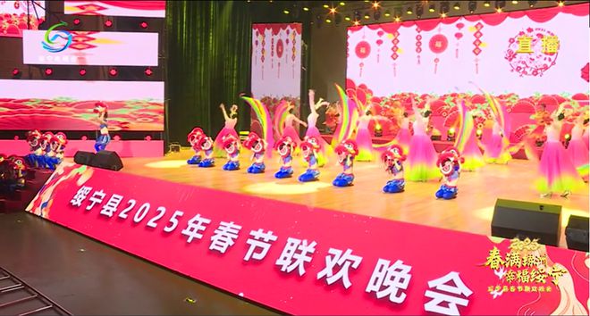 星空体育平台：爵士龙音响燃爆绥宁县春晚！天籁之音背后的“隐形守护者”(图1)