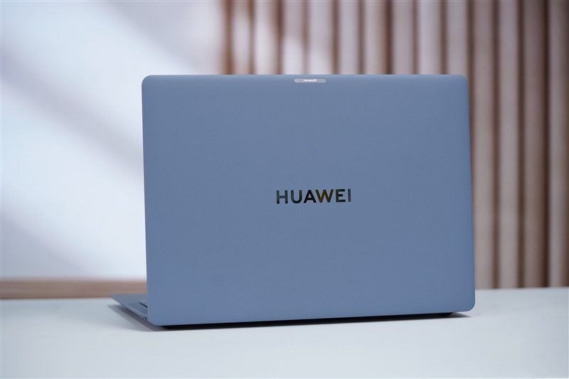 星空体育平台：华为PC史上最重要的产品！首款鸿蒙电脑华为MateBook Pro评测