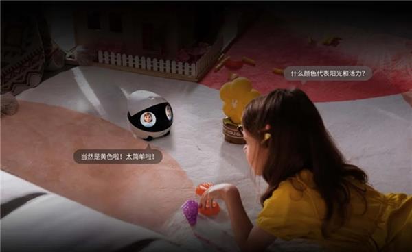 星空体育平台：Enabot  声网 AI对话+双向视频 打造家庭陪伴新范式(图1)