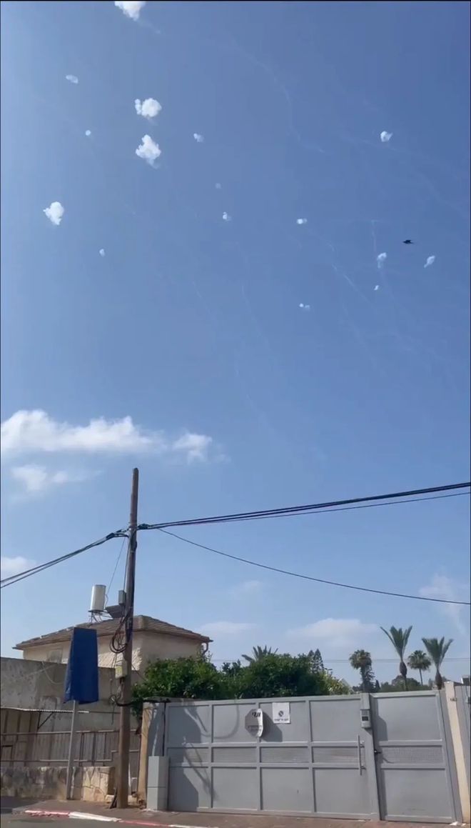 星空体育平台：伊以冲突里的中国人：真后悔没跟你上那条船(图4)