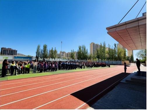 包头市青山区三星小学开展防震减灾应急疏散演练(图4)