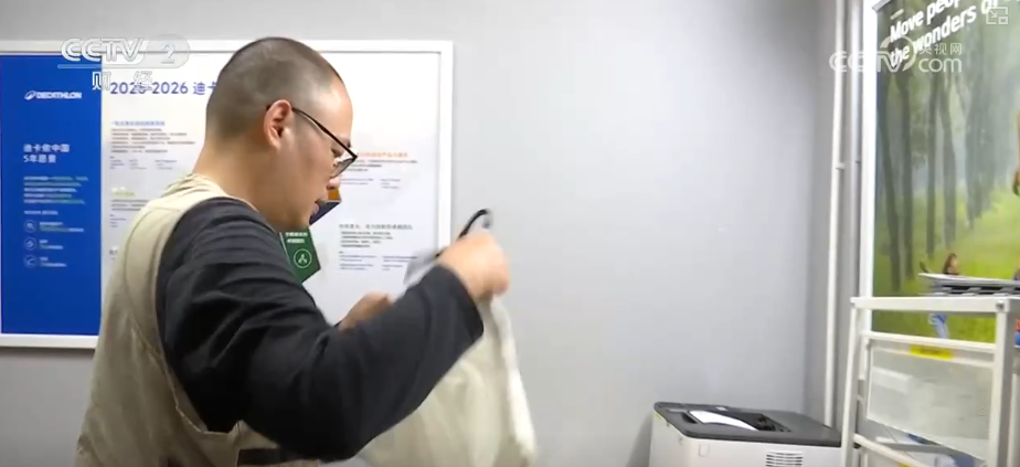 增订单下好“先手棋”！即时零售爆发式增长 闪购万物点燃商家布局热情(图8)