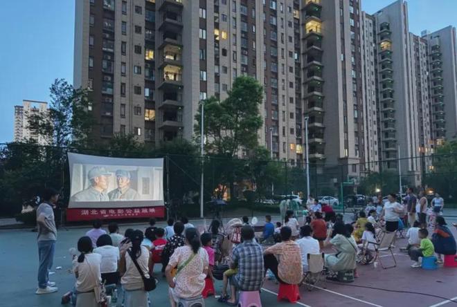 8月16日 黄冈 黄州大道局部路段交通管制◆红安这一小学全新亮相(图2)