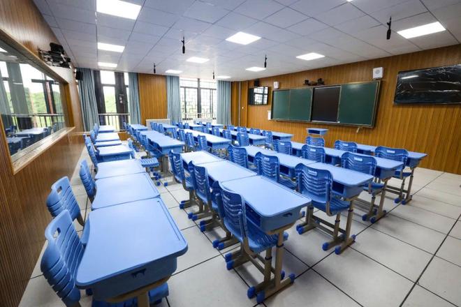 可容纳2700名学生就读！湖南师大附属贵安学校高中部9月迎新(图4)
