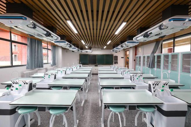 可容纳2700名学生就读！湖南师大附属贵安学校高中部9月迎新(图5)