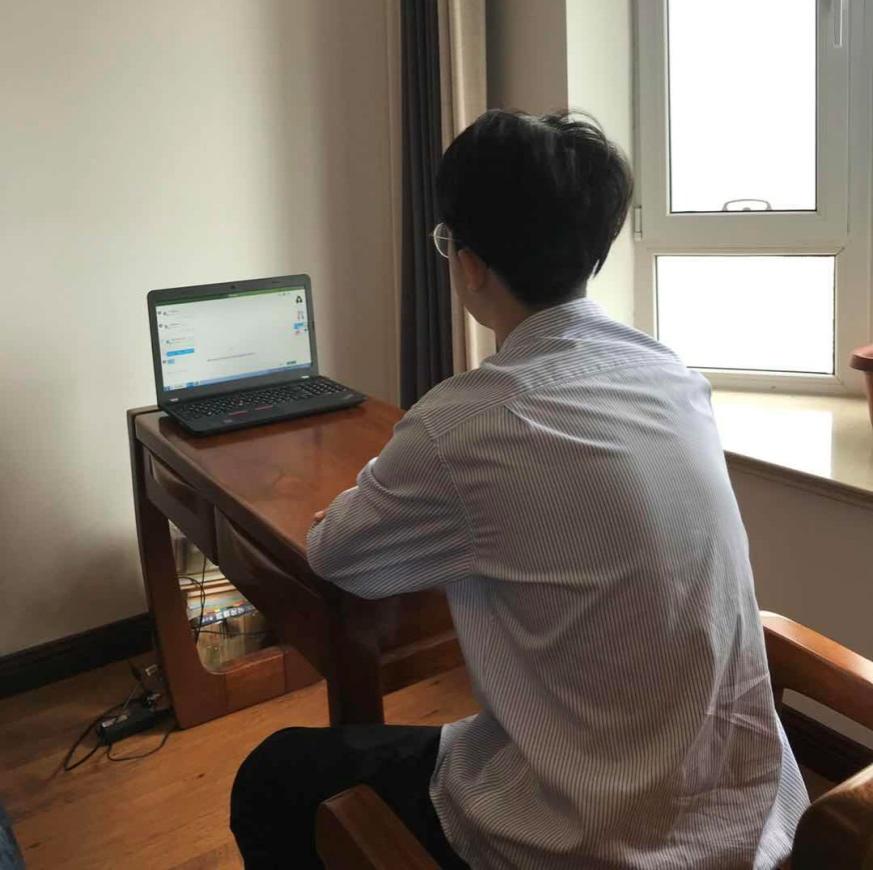 2025年最具性价比直播设备：EMEET PIXY千元内价格万元级直播画质(图1)