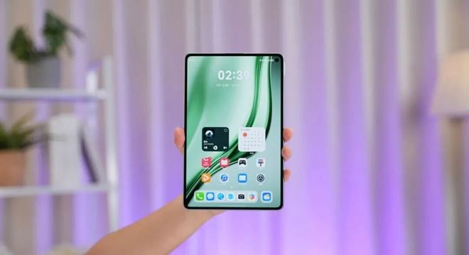 华为小平板外观实拍给几分？ vivoX300官宣2亿新主摄(图2)