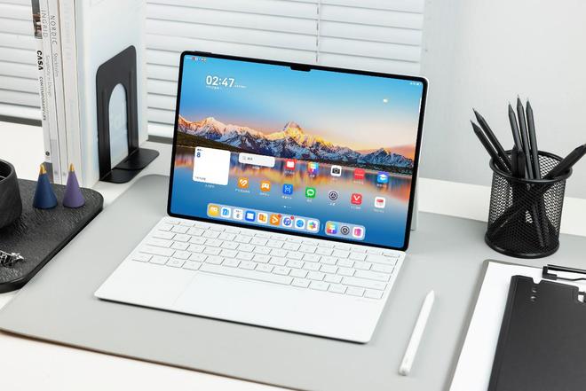 华为擎云 C9体验 用旗舰大屏定义平板电脑高能生产力！(图1)