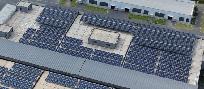 星空体育：70岁“彩电大王”靠造车拿捏中东土豪(图16)