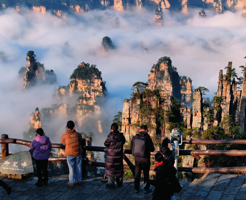 星空体育：瞭望·治国理政纪事｜更好担负起新时代的文化使命(图3)