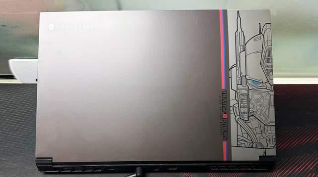 星空体育：动漫元素定制版笔记本电脑156英寸屏幕顶配处理器流畅打游戏(图2)