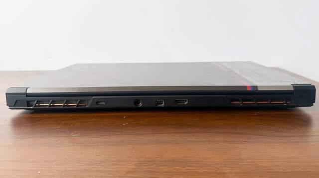 星空体育：动漫元素定制版笔记本电脑156英寸屏幕顶配处理器流畅打游戏(图4)