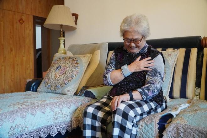 3亿老人仅52%月入超3000？30万亿银发经济繁荣下“长寿贫穷”危机(图1)