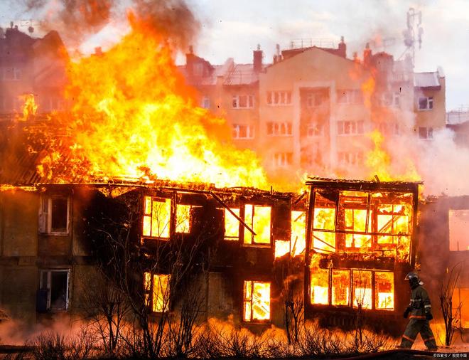 震惊！河南学校火灾背后真相曝光三人竟获刑六年！(图2)