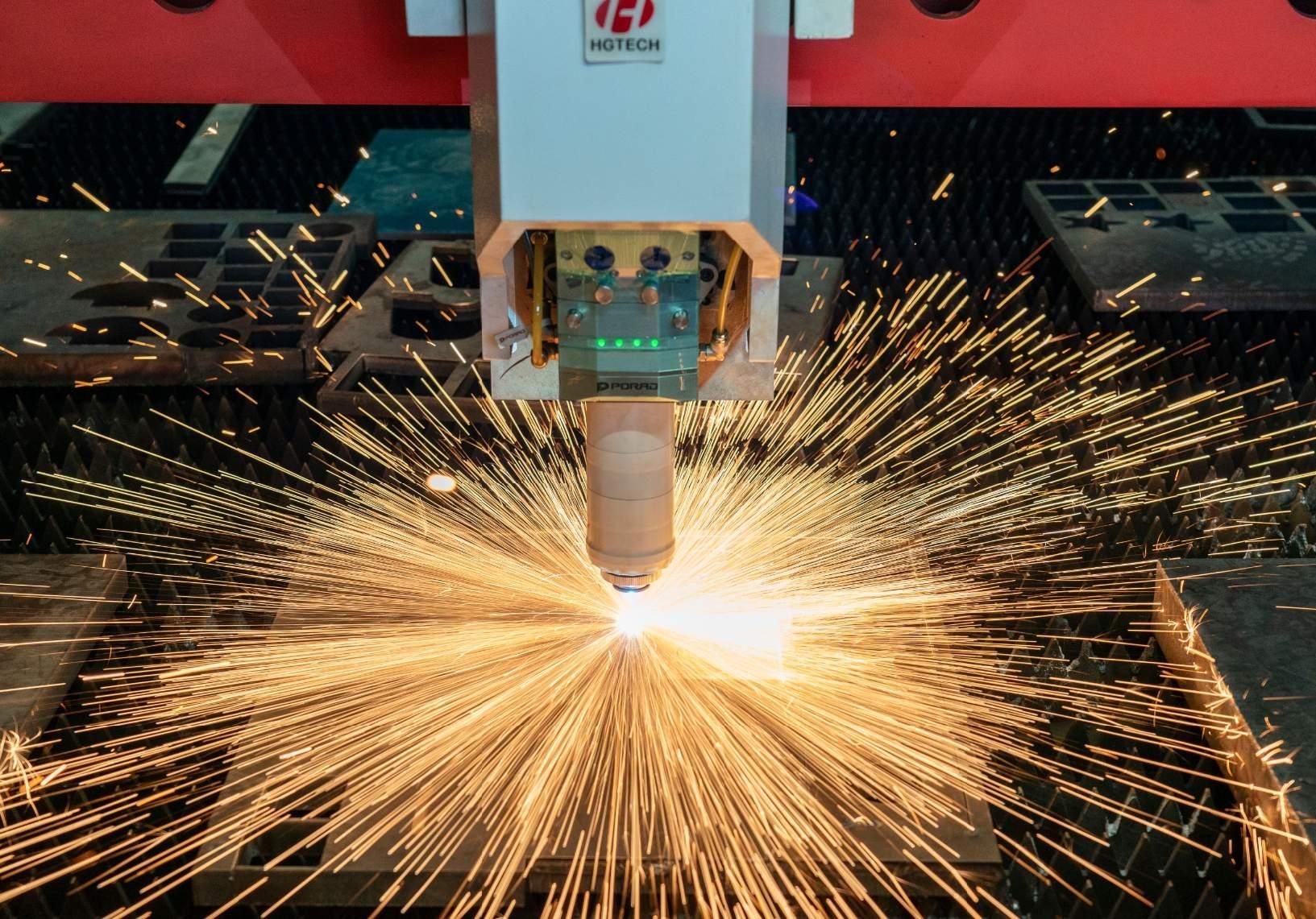 星空体育：2025年武汉十大企业新闻发布武汉企业攀高向新首台首套首次竞相涌现(图7)